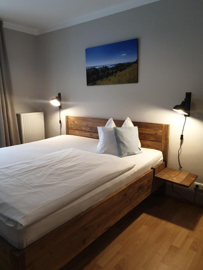 Hotel Garni Mowe Тутцинг Екстериор снимка